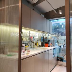 尚簽 Value Properties-properties-club-lusitano-2203-Pantry-(2)-thumbnail.jpg