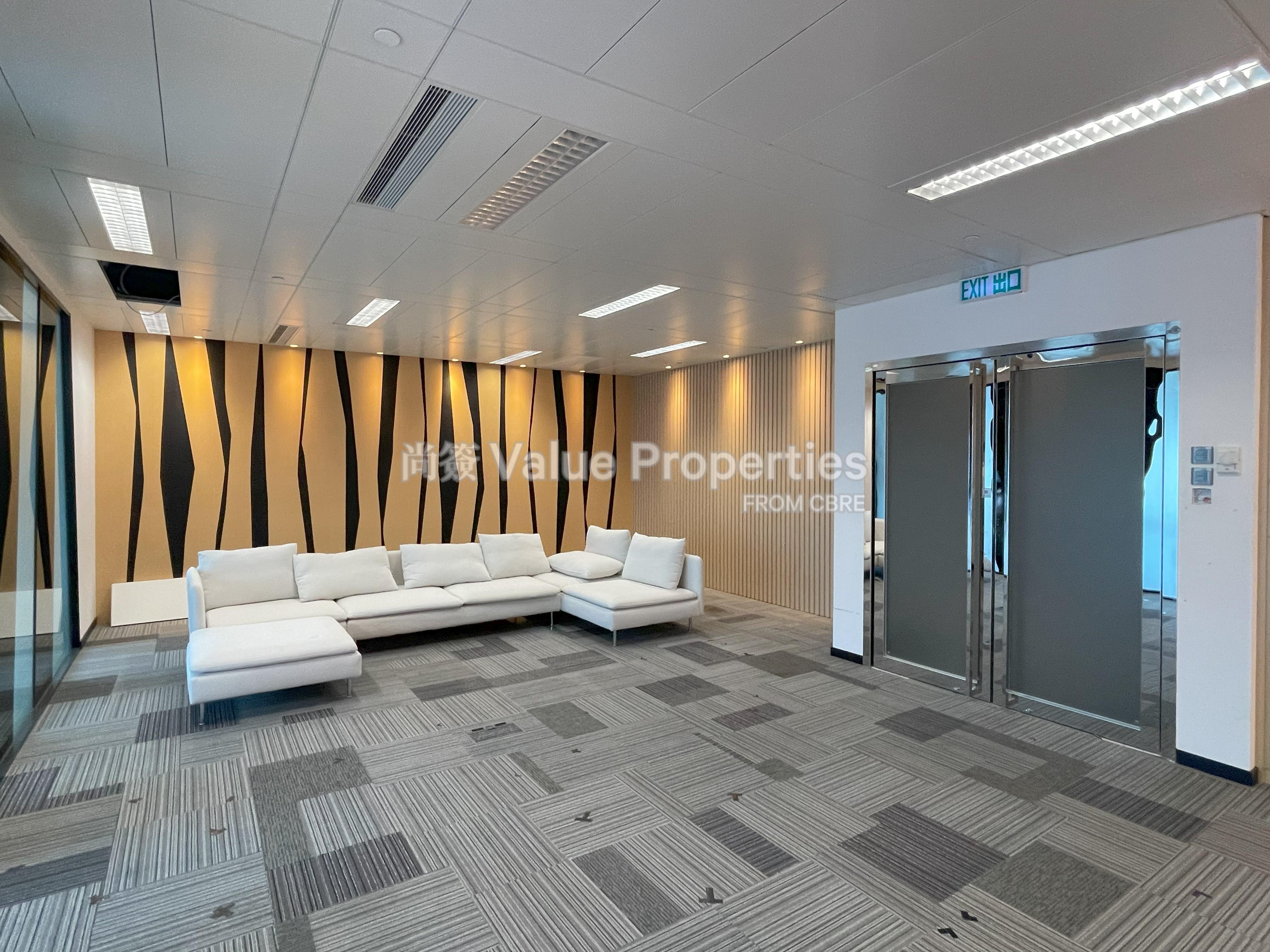 尚簽 Value Properties-property-two-harbour-square-1386-IMG_5013-watermark.jpg