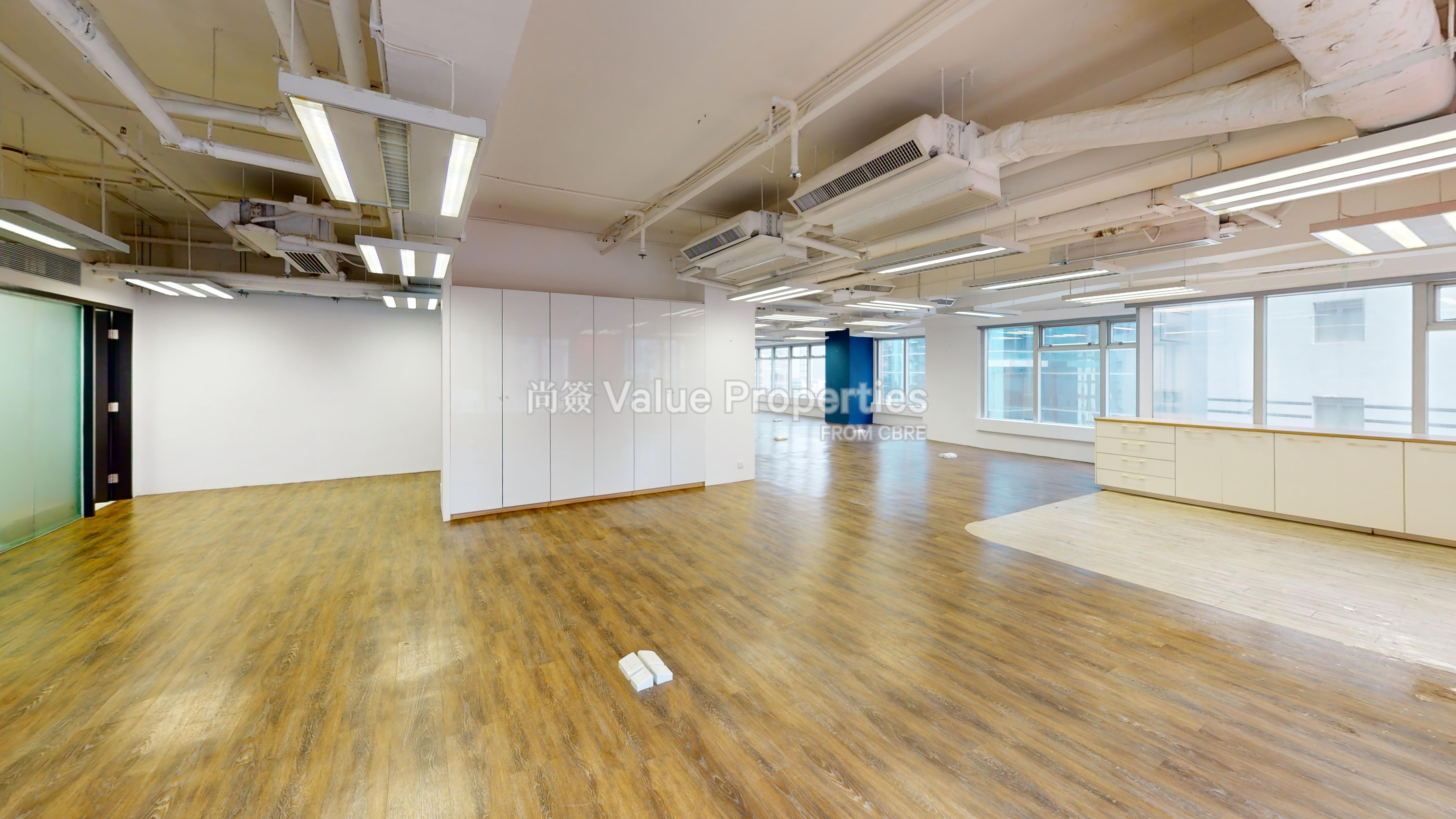 尚簽 Value Properties-property-universal-trade-centre-2783-Photo-1-watermark.jpg