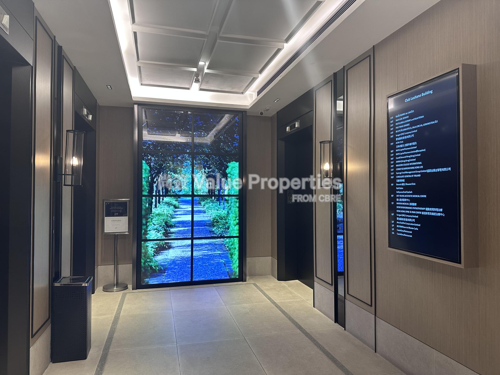 尚簽 Value Properties-property-club-lusitano-2204-Main-Entrance-lift-3-watermark.jpg