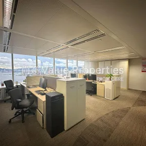 尚簽 Value Properties-properties-convention-plaza-office-tower-8308-69de76dc-be25-4392-b500-b1cd46cf6f82-thumbnail-webp.webp