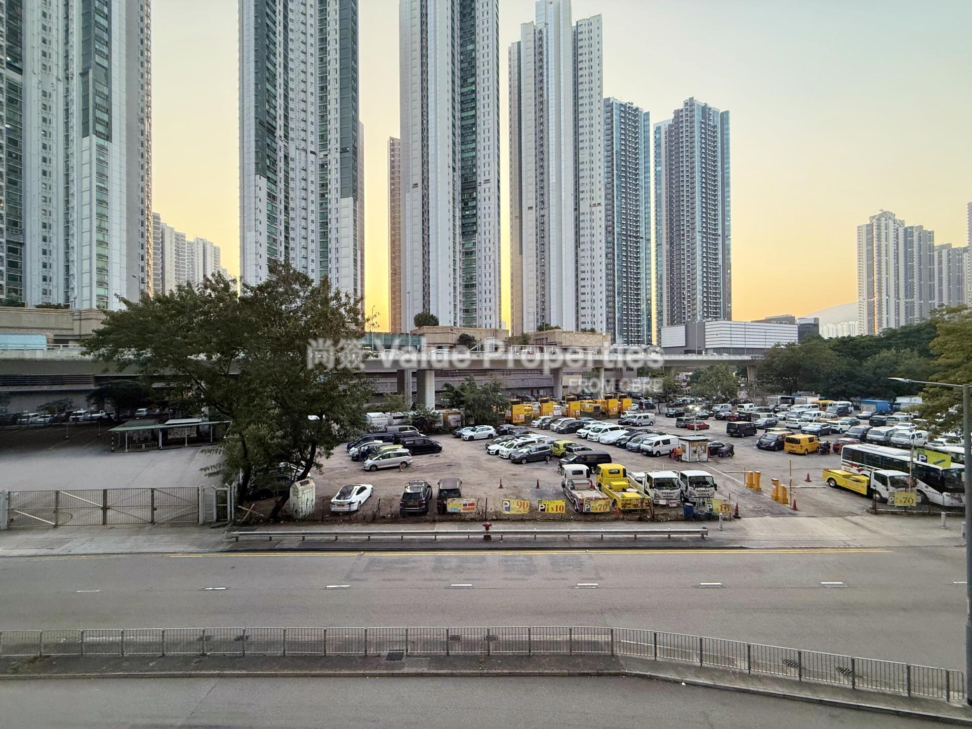 尚簽 Value Properties-property-w-mega-tower1-1-6409-IMG_1925-watermark.jpg