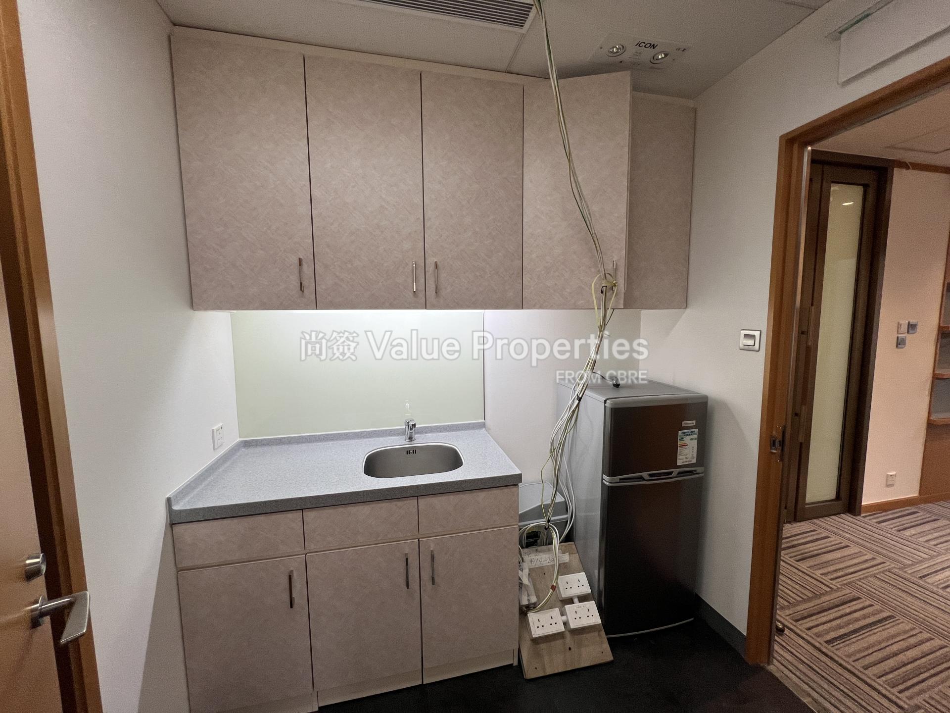 尚簽 Value Properties-property-overseas-trust-bank-building-404-IMG_5281-watermark.jpg