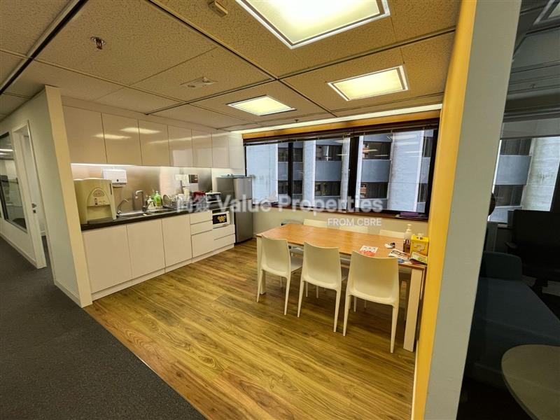 尚簽 Value Properties-property-world-finance-centre-north-10448-7d3705dc-91b5-42b0-8296-260f53f934f4-watermark.jpg