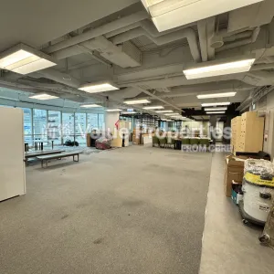 尚簽 Value Properties-properties-y-f-life-tower-4381-IMG_8601-thumbnail-webp.webp