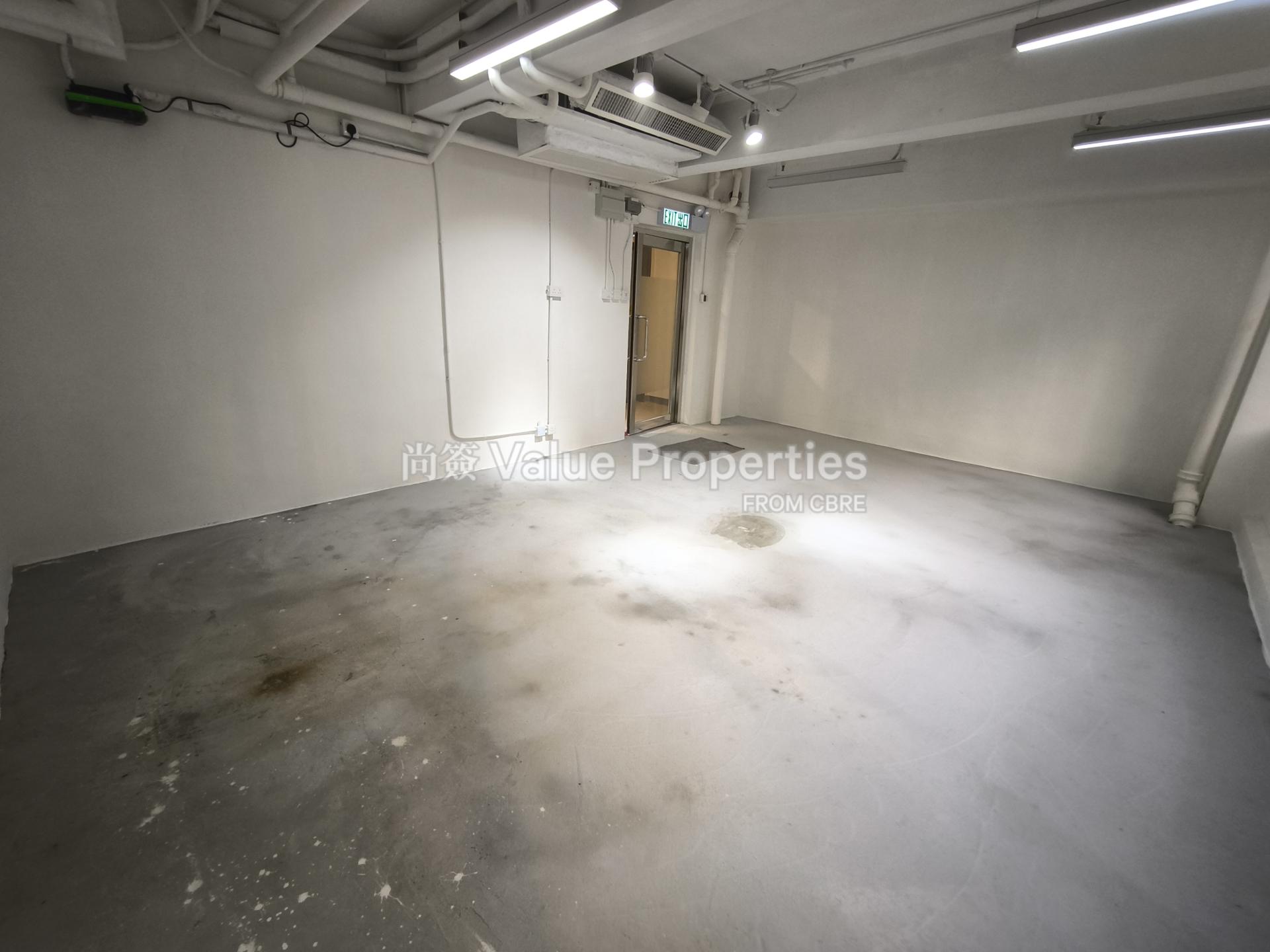 尚簽 Value Properties-property-queens-centre-5523-IMG_20251110_151858-watermark.jpg