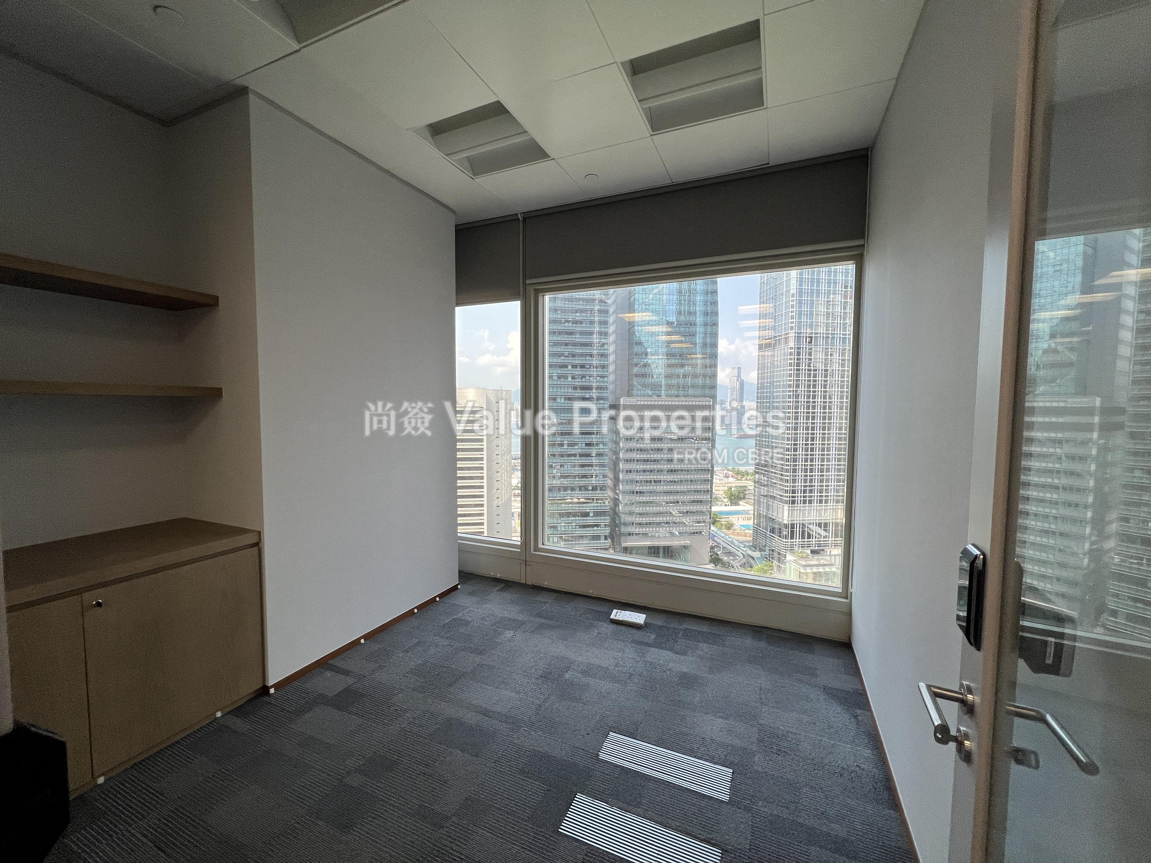 尚簽 Value Properties-property-cheung-kong-center-365-IMG_3183-watermark.jpg