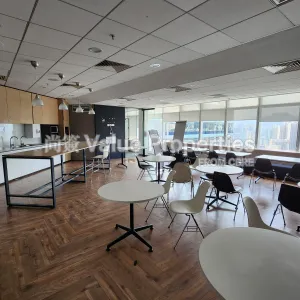 尚簽 Value Properties-properties-millennium-city1--standard-chartered-tower-1382-primary-thumbnail-webp.webp